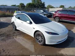 5YJ3E1EA7SF988419 2025 TESLA MODEL 3