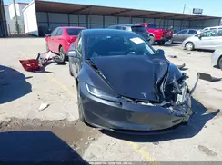 5YJ3E1EA7SF989649 2025 TESLA MODEL 3