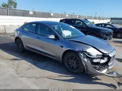 5YJ3E1EA7SF992230 2025 TESLA MODEL 3