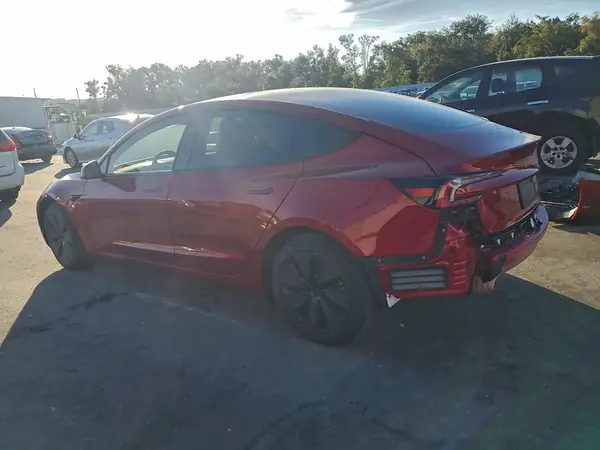 5YJ3E1EA7SF997010 2025 TESLA MODEL 3 - Image 2