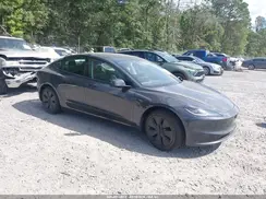 5YJ3E1EA7TF116422 2026 TESLA MODEL 3
