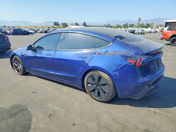 5YJ3E1EA7TF135844 2026 TESLA MODEL 3 - Image 2