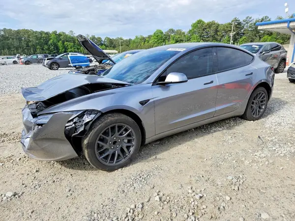 5YJ3E1EA7TF140218 2026 TESLA MODEL 3 - Image 1