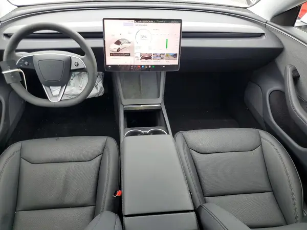 5YJ3E1EA7TF186647 2026 TESLA MODEL 3 - Image 8