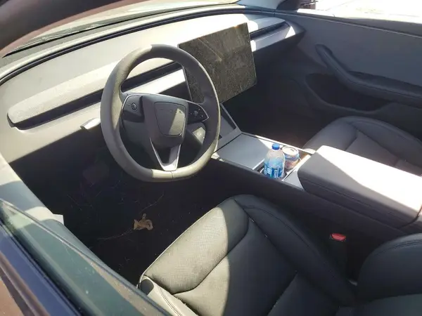 5YJ3E1EA7TF195722 2026 TESLA MODEL 3 - Image 8