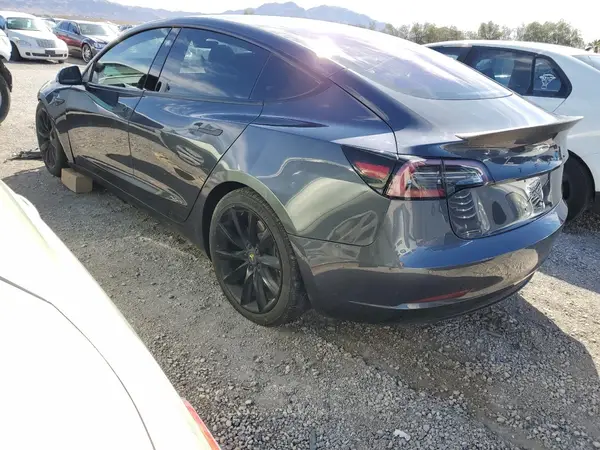 5YJ3E1EA8HF001299 2017 TESLA MODEL 3 - Image 2