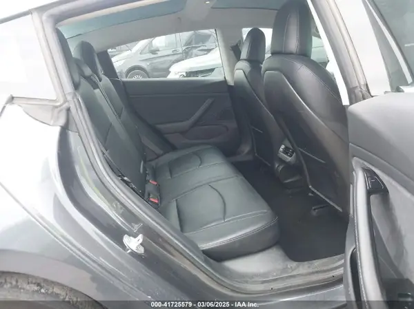 5YJ3E1EA8HF001738 2017 TESLA MODEL 3 - Image 8