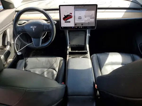 5YJ3E1EA8JF004211 2018 TESLA MODEL 3 - Image 8