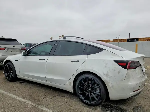 5YJ3E1EA8JF005813 2018 TESLA MODEL 3 - Image 2