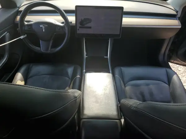 5YJ3E1EA8JF006038 2018 TESLA MODEL 3 - Image 8