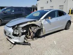 5YJ3E1EA8JF007027 2018 TESLA MODEL 3