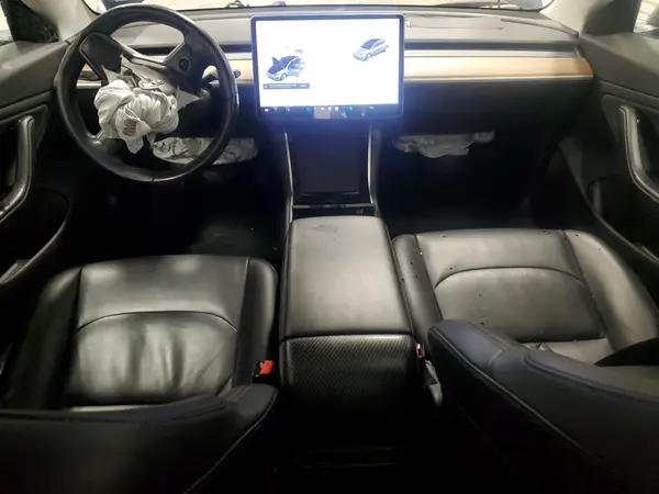 5YJ3E1EA8JF007853 2018 TESLA MODEL 3 - Image 8