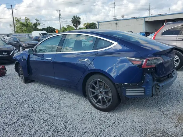 5YJ3E1EA8JF008971 2018 TESLA MODEL 3 - Image 2