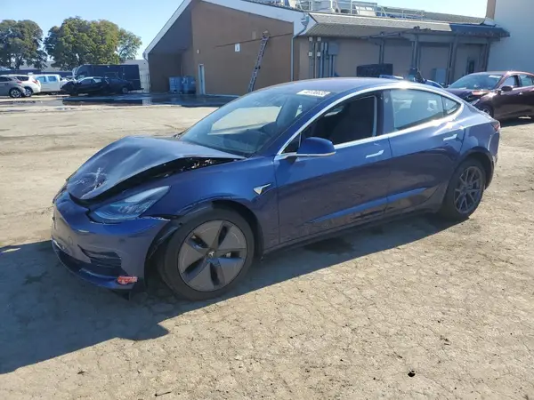 5YJ3E1EA8JF009022 2018 TESLA MODEL 3 - Image 1