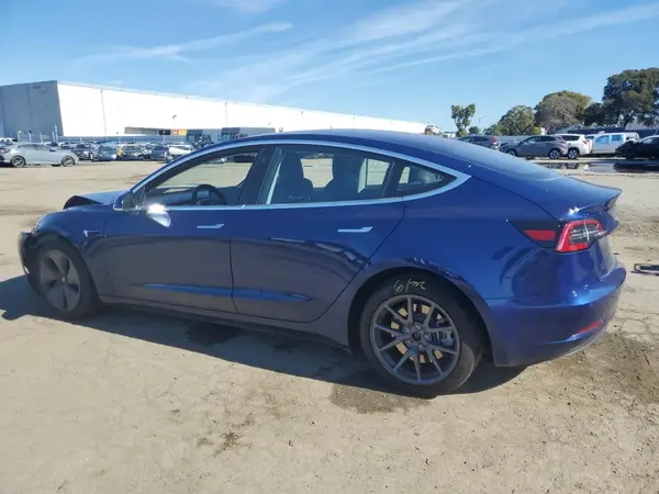 5YJ3E1EA8JF009022 2018 TESLA MODEL 3 - Image 2