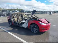 5YJ3E1EA8JF010462 2018 TESLA MODEL 3