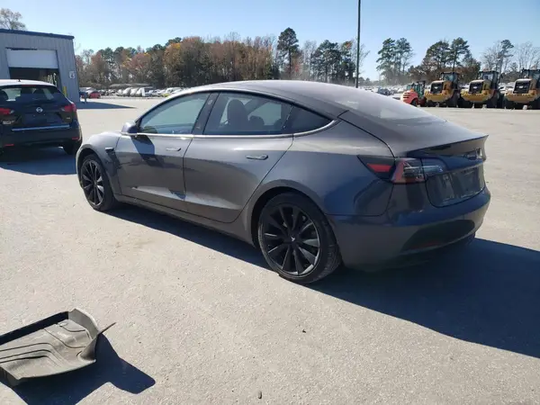 5YJ3E1EA8JF012678 2018 TESLA MODEL 3 - Image 2