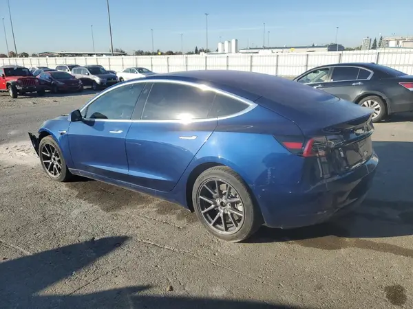 5YJ3E1EA8JF013152 2018 TESLA MODEL 3 - Image 2