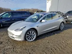 5YJ3E1EA8JF015225 2018 TESLA MODEL 3