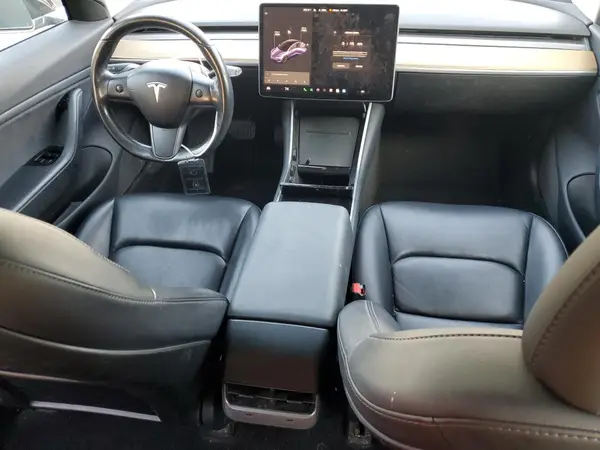 5YJ3E1EA8JF015984 2018 TESLA MODEL 3 - Image 8