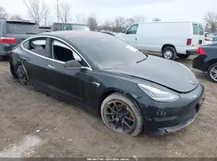 5YJ3E1EA8JF016150 2018 TESLA MODEL 3