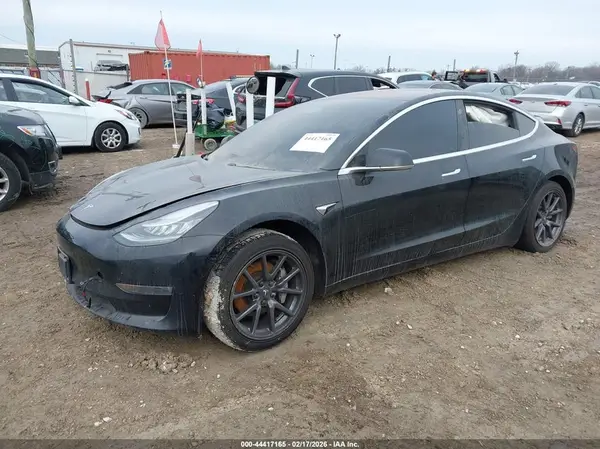 5YJ3E1EA8JF016150 2018 TESLA MODEL 3 - Image 2