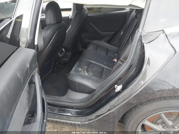 5YJ3E1EA8JF016150 2018 TESLA MODEL 3 - Image 8