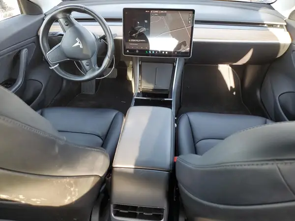 5YJ3E1EA8JF016181 2018 TESLA MODEL 3 - Image 8