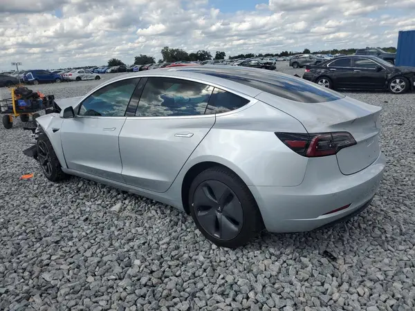 5YJ3E1EA8JF016584 2018 TESLA MODEL 3 - Image 2