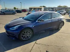 5YJ3E1EA8JF022854 2018 TESLA MODEL 3