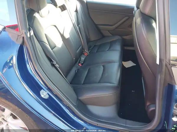 5YJ3E1EA8JF024944 2018 TESLA MODEL 3 - Image 8