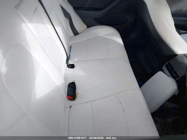 5YJ3E1EA8JF025866 2018 TESLA MODEL 3 - Image 8