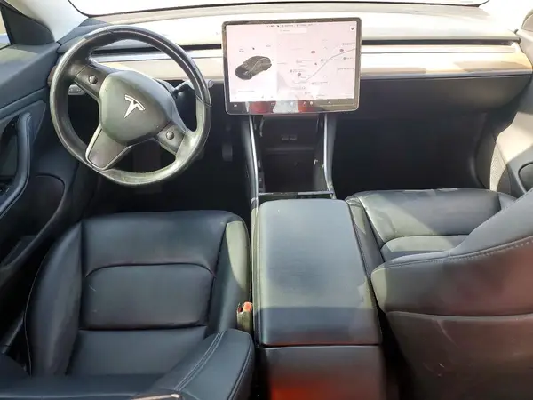 5YJ3E1EA8JF026435 2018 TESLA MODEL 3 - Image 8