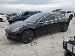 5YJ3E1EA8JF031327 2018 TESLA MODEL 3