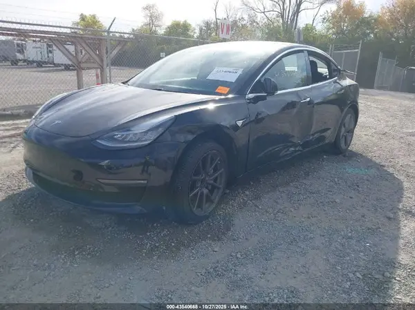 5YJ3E1EA8JF032316 2018 TESLA MODEL 3 - Image 2