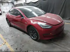 5YJ3E1EA8JF034115 2018 TESLA MODEL 3