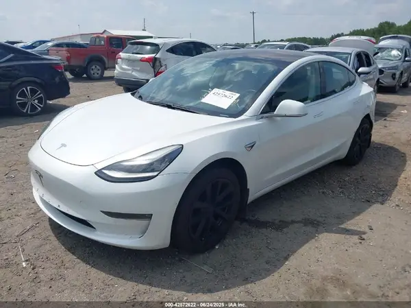 5YJ3E1EA8JF035393 2018 TESLA MODEL 3 - Image 2