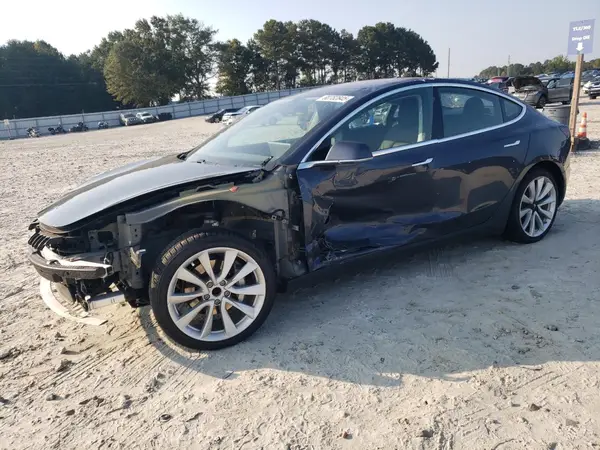 5YJ3E1EA8JF036916 2018 TESLA MODEL 3 - Image 1