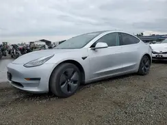 5YJ3E1EA8JF039461 2018 TESLA MODEL 3