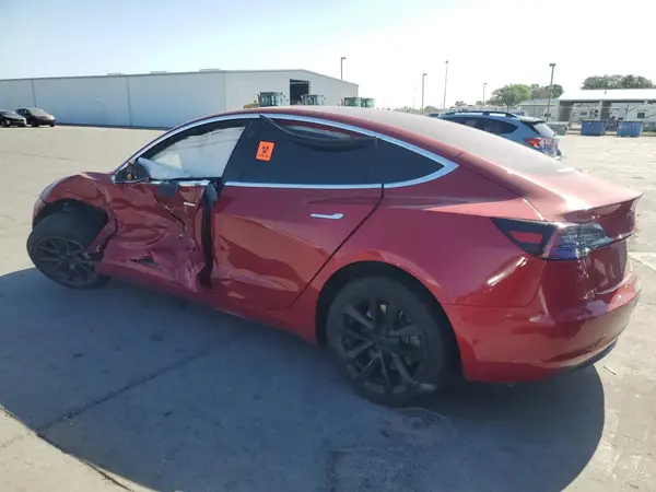 5YJ3E1EA8JF039654 2018 TESLA MODEL 3 - Image 2