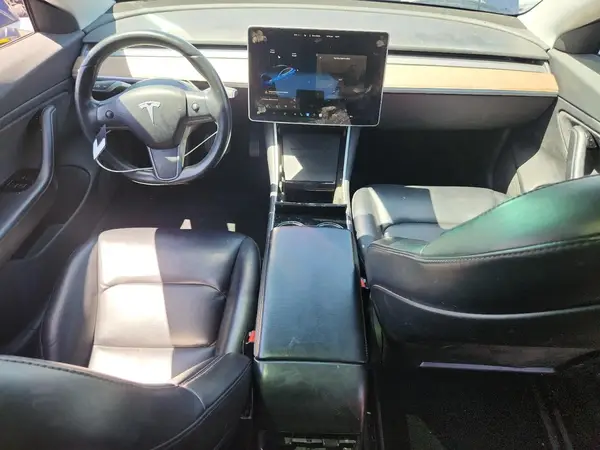 5YJ3E1EA8JF040593 2018 TESLA MODEL 3 - Image 8