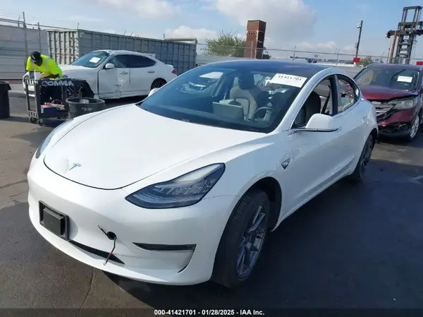 5YJ3E1EA8JF041002 2018 TESLA MODEL 3 - Image 2