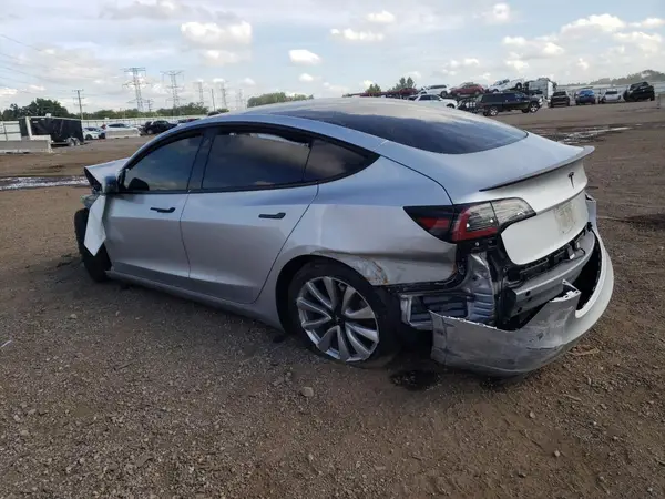 5YJ3E1EA8JF041341 2018 TESLA MODEL 3 - Image 2