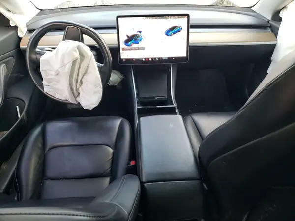 5YJ3E1EA8JF041341 2018 TESLA MODEL 3 - Image 8