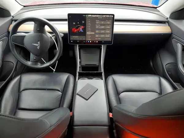 5YJ3E1EA8JF041646 2018 TESLA MODEL 3 - Image 8
