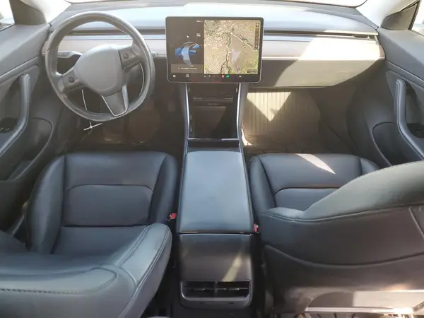 5YJ3E1EA8JF041940 2018 TESLA MODEL 3 - Image 8