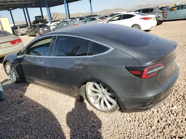 5YJ3E1EA8JF042442 2018 TESLA MODEL 3 - Image 2