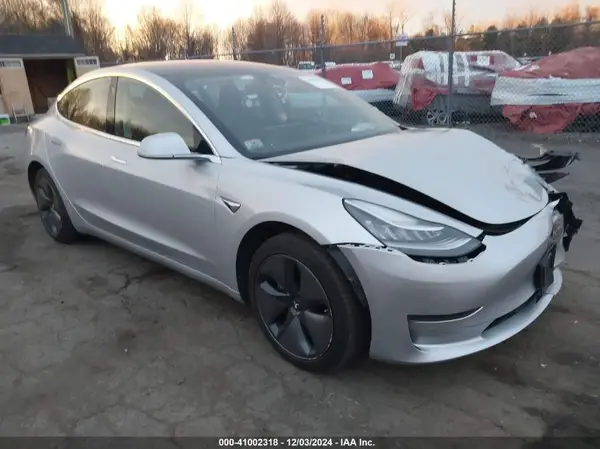 5YJ3E1EA8JF043008 2018 TESLA MODEL 3 - Image 1