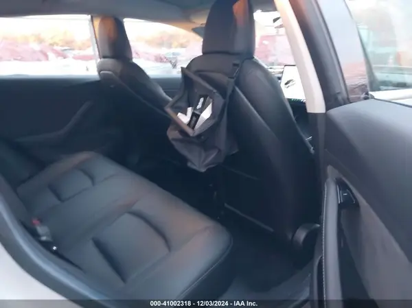 5YJ3E1EA8JF043008 2018 TESLA MODEL 3 - Image 8