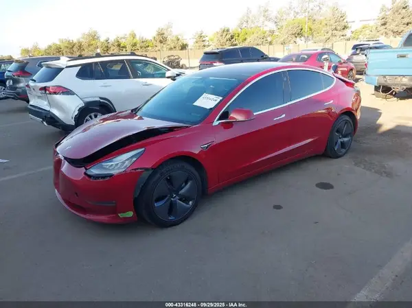 5YJ3E1EA8JF045888 2018 TESLA MODEL 3 - Image 2
